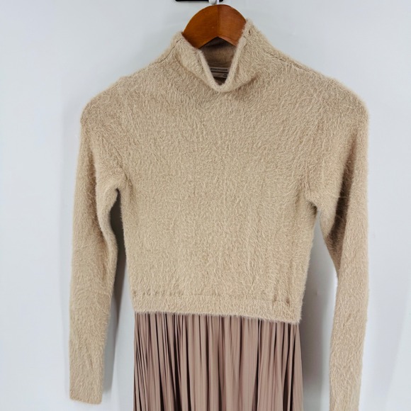 Anthropologie The Thea Long-Sleeve Eyelash Twofer Sweater Dress Size XXS Pleated - Picture 4 of 8